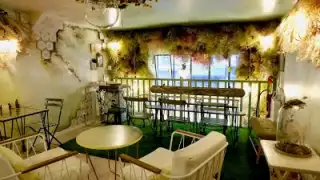 Restaurant Pingwoo Coffee Garden