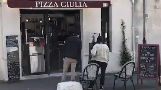 Pizza Giulia – photo 1