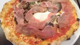 Pizza Tina – photo 1