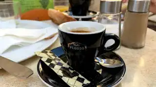 School Cafe – photo 4