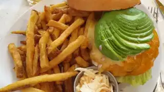 Schwartz s Deli – photo 3