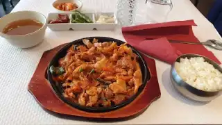 Shin Jung – photo 3
