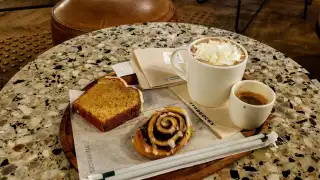 Starbucks – photo 2
