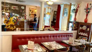 Cafe Blanche – photo 1