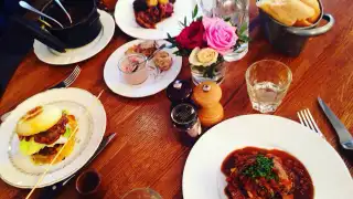 AU VIEUX COMPTOIR – photo 1