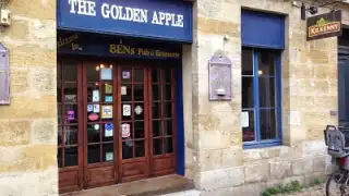 Restaurant The Golden Apple