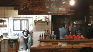 Restaurant The New World Smoke