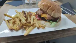 XV Burger – photo 4