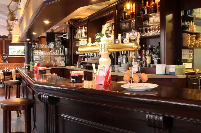 Café Gisèle, restaurant à Paris