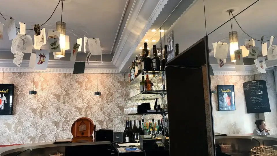 L Angelus du canal, restaurant à Paris
