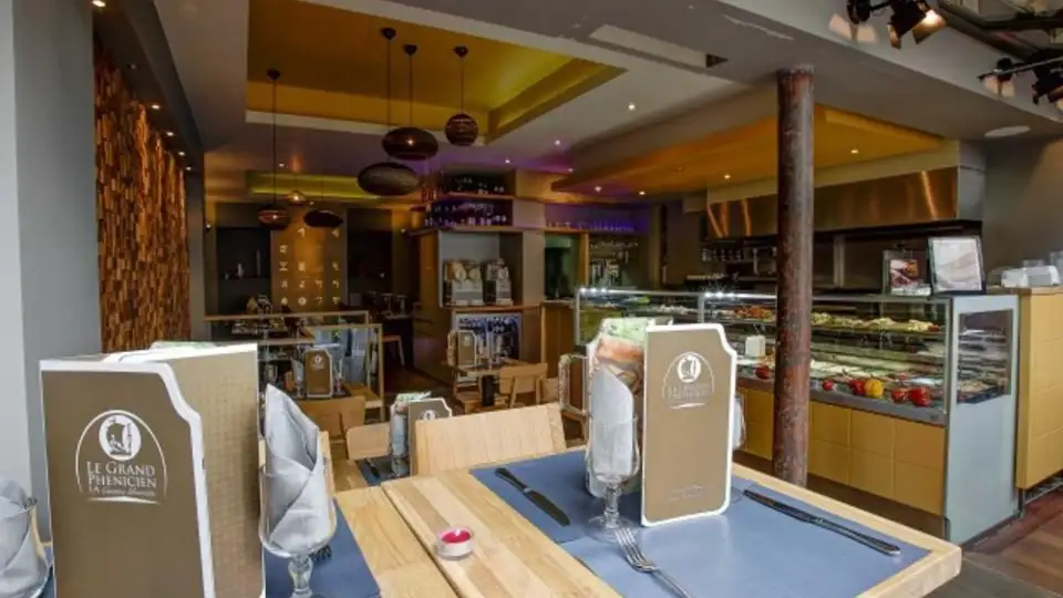 Le Grand Phenicien, restaurant à Paris