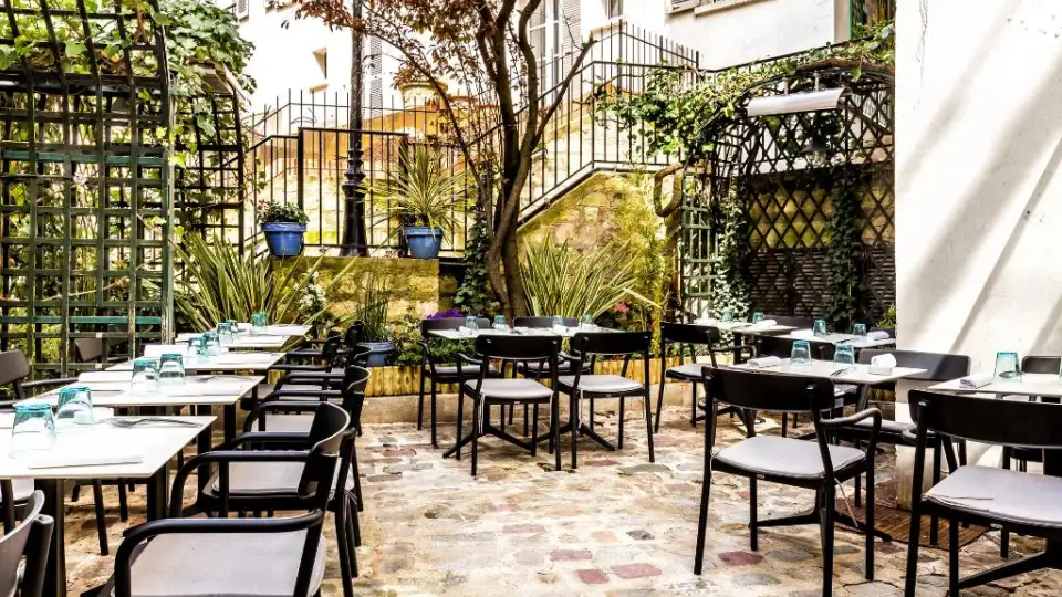 Le Moulin de la galette, restaurant à Paris