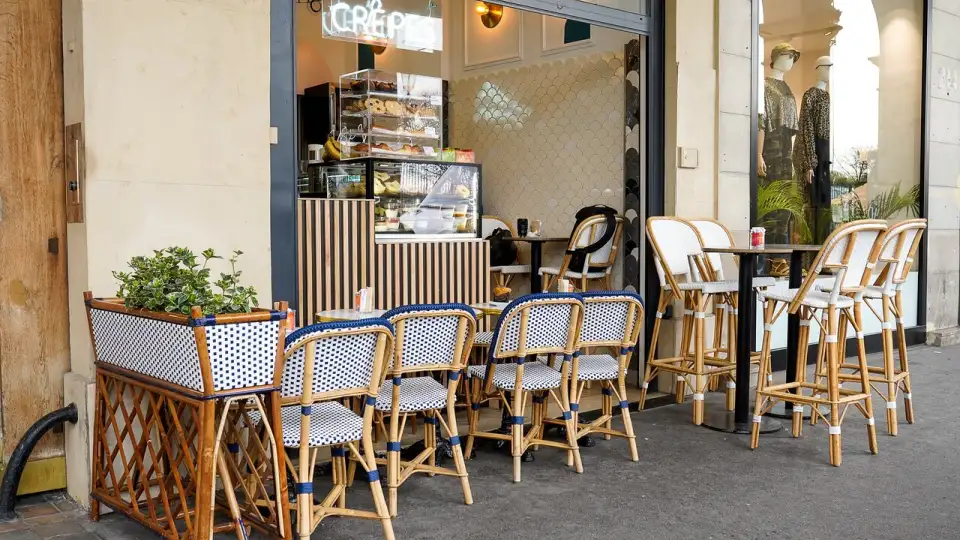 Happy Caffe, restaurant à Paris