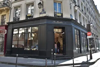 Au Merveilleux de Fred, restaurant à Paris
