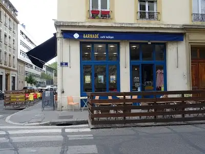 Barnade - Cafe Ludique, restaurant à Lyon