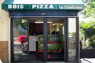 Bois pizza tradition, restaurant à Lyon