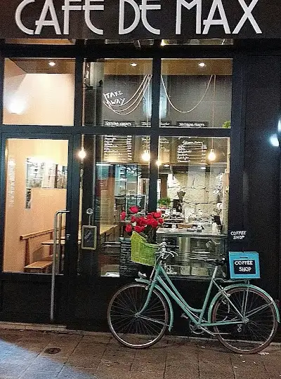 Cafe De Max, restaurant à Nice