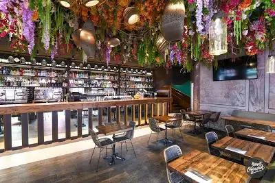 Cafe Le Chanteclair, restaurant à Lyon