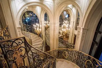 Cafe Pouchkine, restaurant à Paris