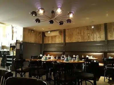 Certa, restaurant à Paris