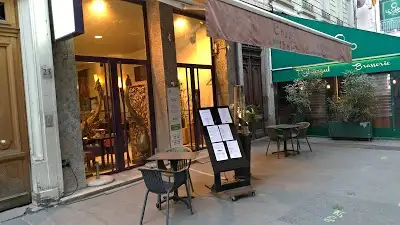 Chee is Thai, restaurant à Lyon