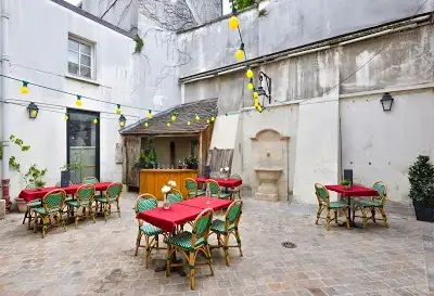 Comestibles, restaurant à Paris