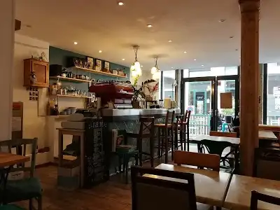 Dust Cafe, restaurant à Lyon