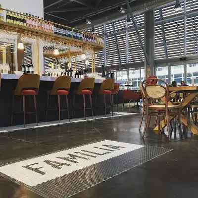 Familia - Brasserie des Halles, restaurant à Bordeaux