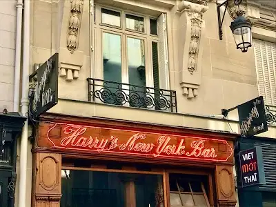 Harry s Bar, restaurant à Paris
