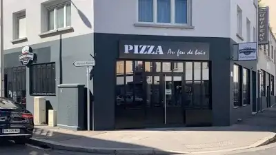 JORDAN TOMAS - PIZZA MAMAMIA, restaurant à Lyon