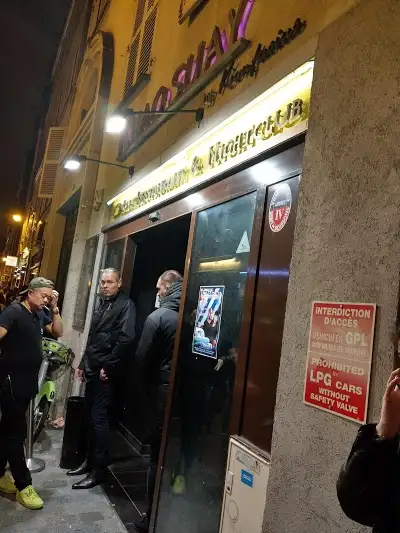 Khao Suay, restaurant à Paris