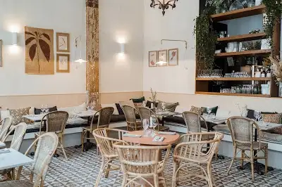 L Avant-Poste, restaurant à Paris