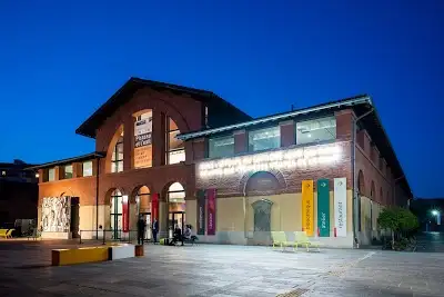 L Hemicycle, restaurant à Toulouse