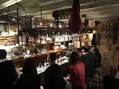 La Cave des Voyageurs, restaurant à Lyon