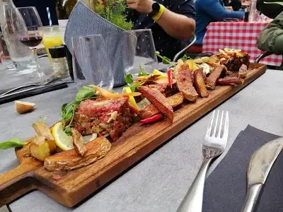 La Fabriek a Tartare, restaurant à Bordeaux