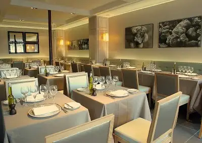 La Maison de la Truffe Madeleine, restaurant à Paris