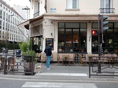 Le Chateau des Vignerons, restaurant à Paris
