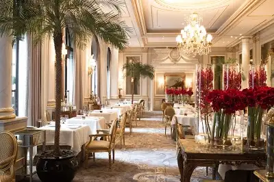 Le Cinq, restaurant à Paris