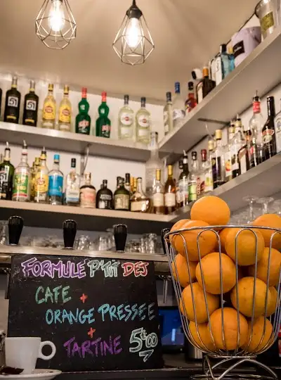 Le Petit Hameau, restaurant à Paris