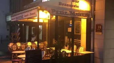 Le Petit Maillot, restaurant à Paris