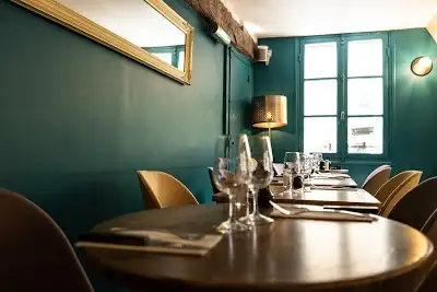 Little Cafe, restaurant à Paris