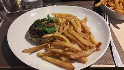 Pub Carlone, restaurant à Nice