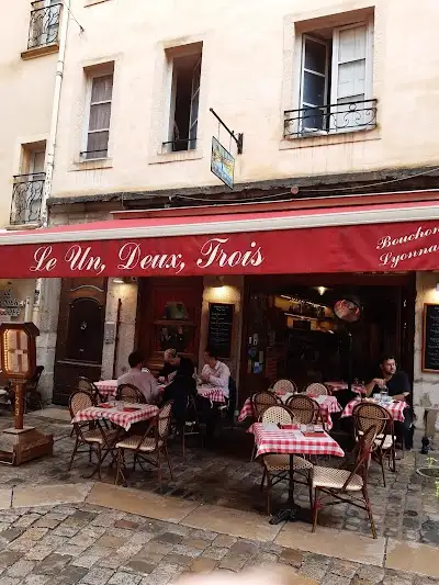 Restaurant Un Deux Trois, restaurant à Lyon