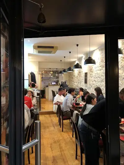 Sambuja, restaurant à Paris