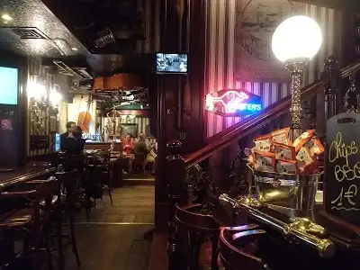 The Central Pub Gambetta, restaurant à Bordeaux