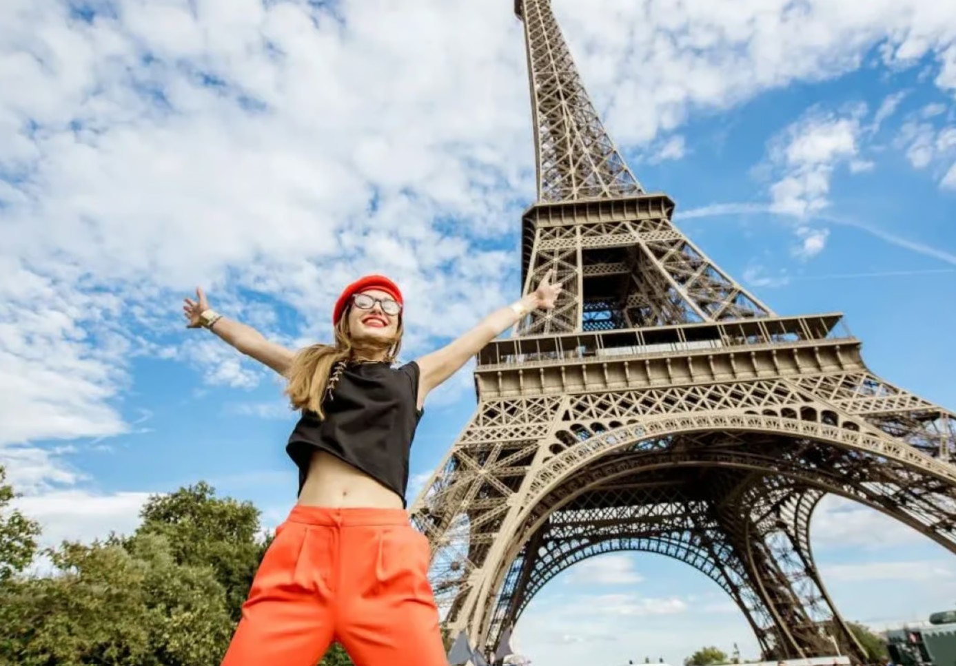 Mon avis sur la visite de la Tour Eiffel : comment réserver ton billet avec accès au sommet (sans galère)