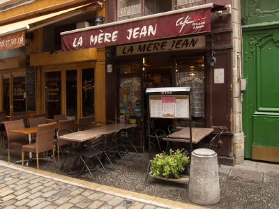 Le restaurant La mere Jean