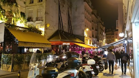 Le restaurant LE CAFE DE PARIS