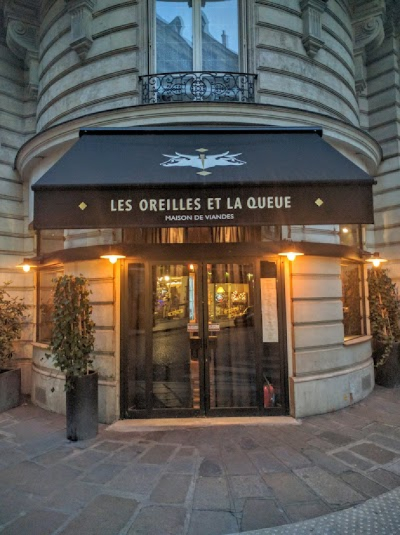 Le restaurant Les Oreilles et La Queue St Honore
