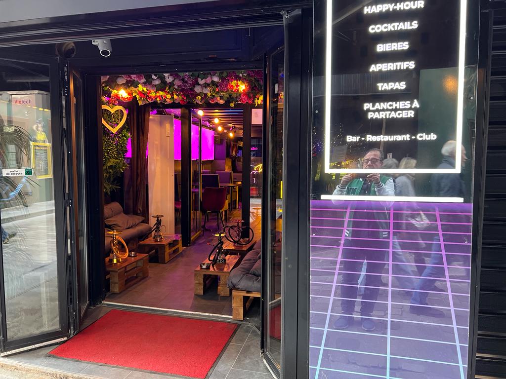 Le restaurant Miami Bar